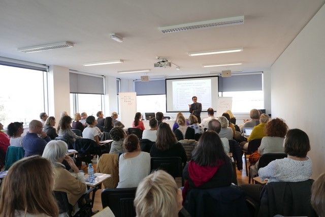 J. Zeig, Ph.D; Spezial-Seminar an der Sigmund Freud PrivatUniversität Wien, in Kooperation mit der Milton-Erickson Akademie Wien
